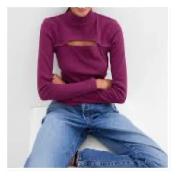 GAP Rib Cutout Top - Picture 1 of 8